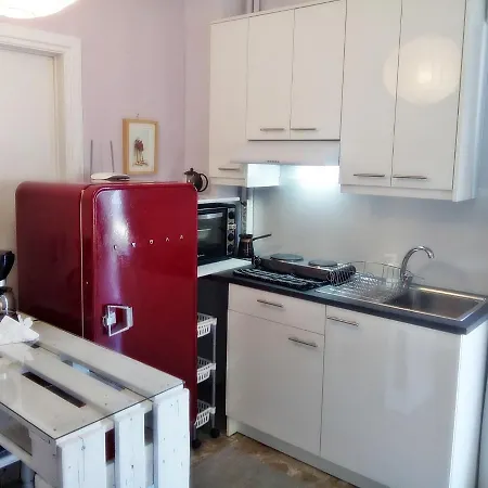 Oasis Daire Kalamata