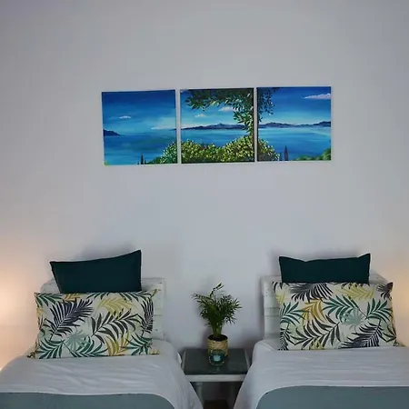 Oasis * Kalamata